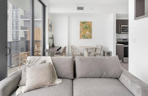Riverwalk Fort Lauderdale Apartment | Landing | Modern 1BD, Rooftop Lounge, Pool