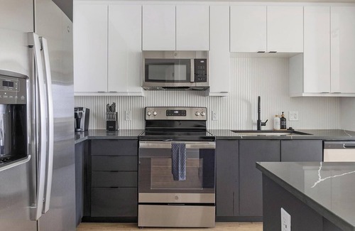 Providencia Park Apartment | Landing | Modern 1BD, Gym, Yoga Studio