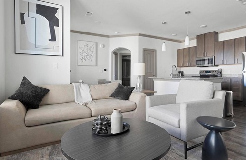 Manor Apartment | Landing | Spectacular 1BD, Pool, Courtyard