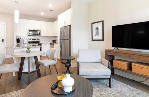 Southeast Orlando Apartment | Landing | Spectacular 1BD, Pool, Clubhouse