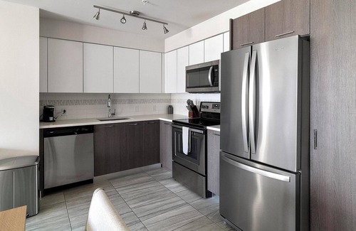 Downtown Miami Apartment | Landing | Spectacular 2BD, Gym, Clubhouse