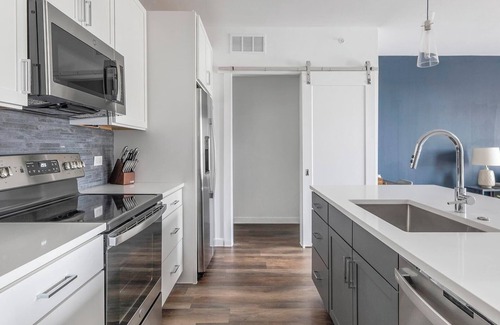 Austin Apartment | Landing | Stunning 1BD, Pool, Clubhouse