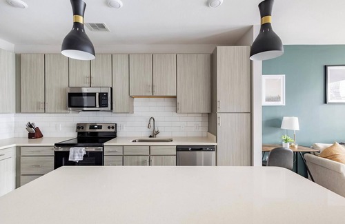 Park Hills Apartment | Landing | Stunning 1BD, Yoga Studio, Clubhouse