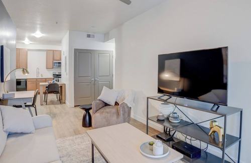 South Salt Lake Apartment | Landing | Stylish 1BD, Gym, Courtyard