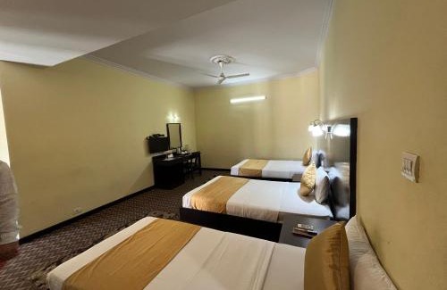 Bharatpur Hotel | Landmark Narayani