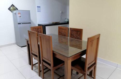 Kampung Bukit Dukong Apartment | Landmark Residence 2 Service Apartment 5min to MRT 20min to KL