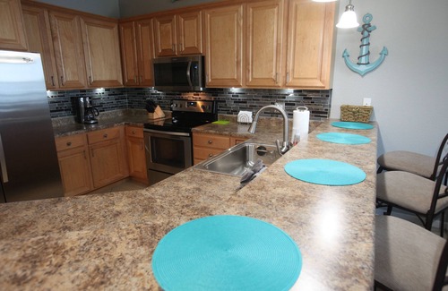 Osage Beach Condo | Lands' End Walk-in Level 3bed 2bath Beautiful Lake Front View!