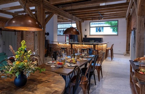 Rot am See House | Landurlaub mit Neugierigen Blicken in den Pferdestall, Eingezäuntem Garten, Kamin und Sauna