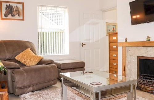 Ballycullane House | Lane Cottage
