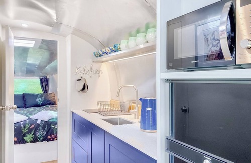 Gastard Cottage | Lanes End Farm Airstream