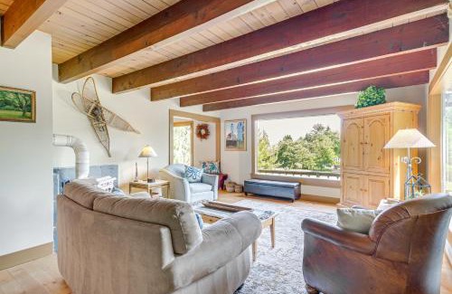 Langley House | Langley Forest Cabin with Grill Less Than 2 Mi to Downtown!