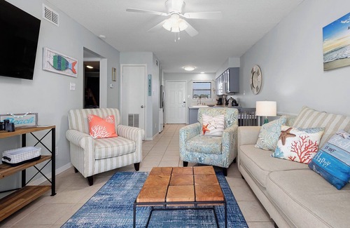 Gulf Shores Condo | Lani Kai #123