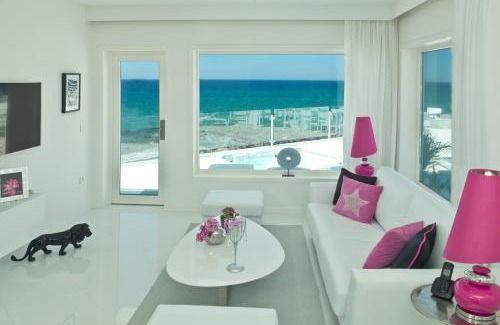 Puerto del Carmen Hotel | Lani's Suites de Luxe - Adults Only