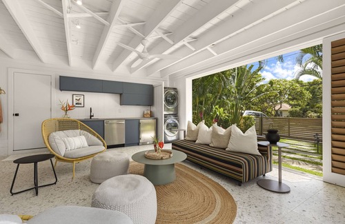 Lanikai House | Lanikai Hideaway: Modern Luxe Indoor-Outdoor Living/Walk to Lanikai Beach