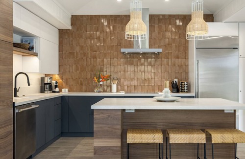 Lanikai House | Lanikai Hideaway: Modern Luxe Indoor-Outdoor Living/Walk to Lanikai Beach