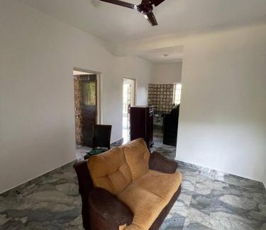 Kebithigollewa House | Lanka GuestHouse
