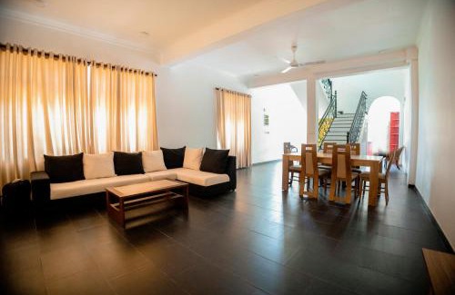 Daluwakotuwa House | Lankahuts Villa