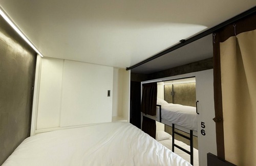 Wua Lai Hostel | Lanna Loft Hostel