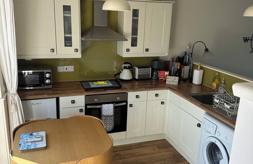 Trearddur Bay House | Lanteen - 2 x bed Mews House, Trearddur Bay, Anglessey, Wales