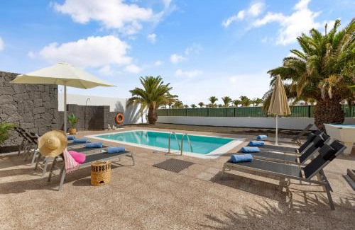 Playa Blanca Villa | Lanzarote Villa Irina Marina Rubicón