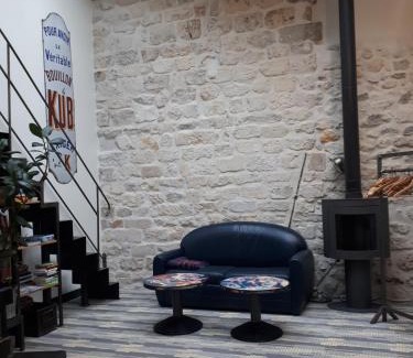 Charonne Apartment | lapetitemaisondeparis