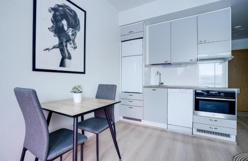 Rovaniemi Apartment | Lapin Loiste 1, Modern studio, Free Parking and Wifi