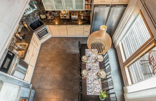 Rukatunturi House | Lapinukonkäännös by Interhome
