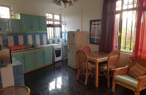 Pereybere House | Lapiroguevilla