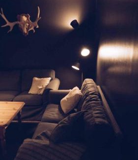 Rentjarn Apartment | Lapland Stuga & Tours Cottage E