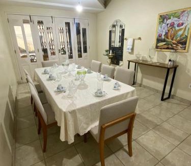 Cidade Velha House | Lar- família Lobato