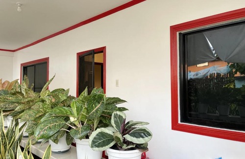 General Luna House | Lara's Guesthouse Siargao