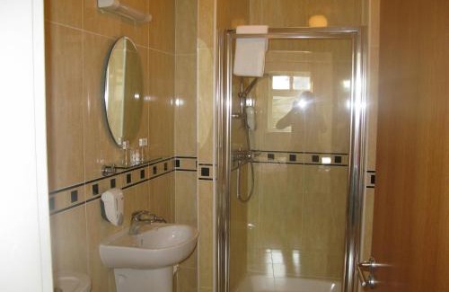 Kilkenny House | Laragh House B&B