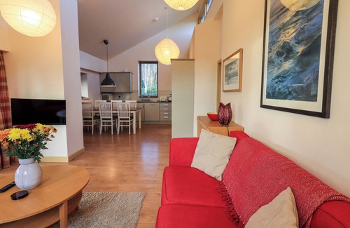 Penrith Cottage | LARCH LODGE, pet friendly, character holiday cottage in Penrith