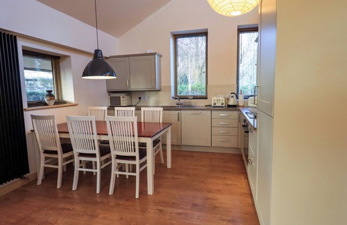 Penrith Cottage | LARCH LODGE, pet friendly, character holiday cottage in Penrith