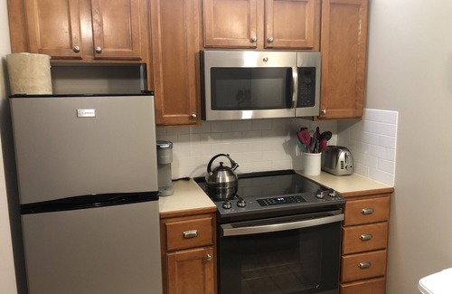 Snowshoe Condo | Large 1 Bedroom with Den. Second floor overlooking pool.