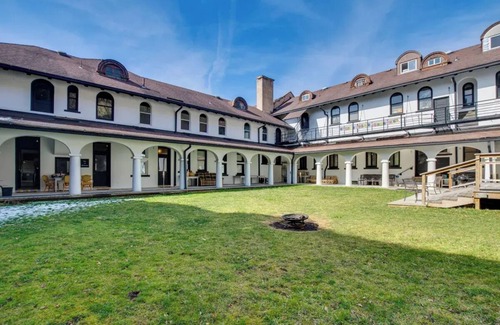 Wheeling Apartment | Large 1-BR Living RM Kitchen in a Monastery mansion in premier downtown Wheeling