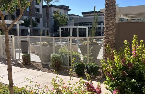Desert View Village Apartment | Large 1 br over 800 sq ft. Ground level pool view workout and car spacennnn