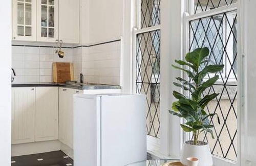 South Yarra Apartment | Large 1B South Yarra