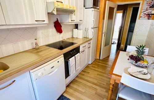Cagnes-sur-Mer Apartment | Large 2 bedrooms 65m2 air-conditioned in medieval village between Nice & Antibes