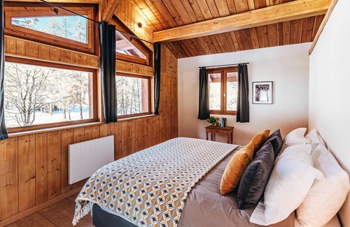Peisey-Nancroix Apartment | Large 2 bedroom apartment with unique National Park location