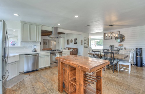 Clovis Other | Large 2 Master Bedrooms total 4 bedroom 3 bath, family friendly house with AC