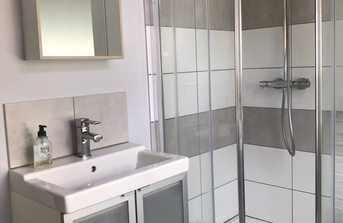 Amboise House | Large 2-person studio
