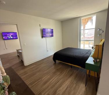 Westlake South Apartment | Large 2BR w balcony - DTLA!
