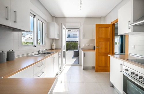 Roldan Villa | Large 3 bed/3 bath villa on corner plot with private heated pool