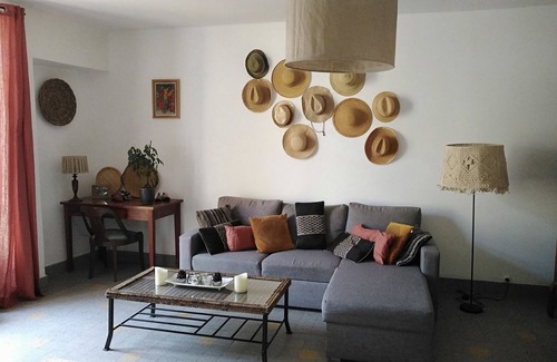 Chevannes House | Large 3-star Burgundy house near Auxerre.