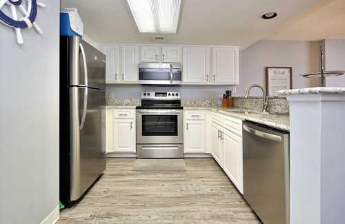 Myrtle Beach Condo | LARGE 3BD CONDO IN BEACHSIDE RESORT W/AMENITIES GALORE!