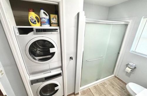 Winter Haven House | Large 3Bedrooms 1 Bath Near DownTown Dining