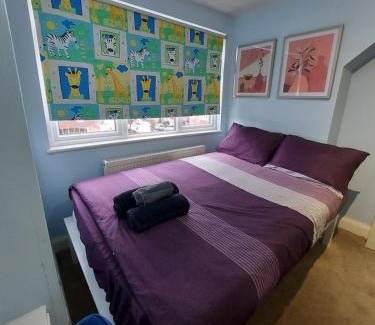 Golders Green Apartment | Large 4 bedrooms golders green