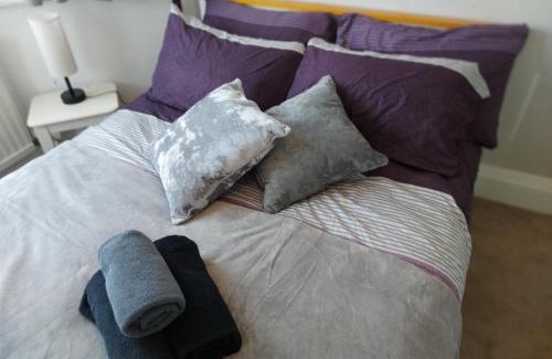 Golders Green Apartment | Large 4 bedrooms golders green