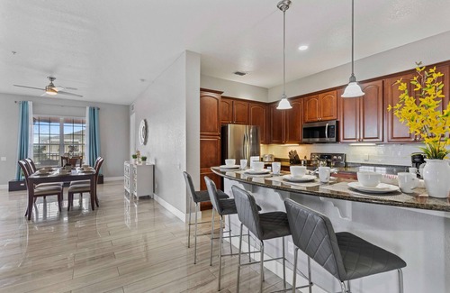 Florida Central Atlantic Coast Condo | Large 4 BR top floor condo, close to attractions!